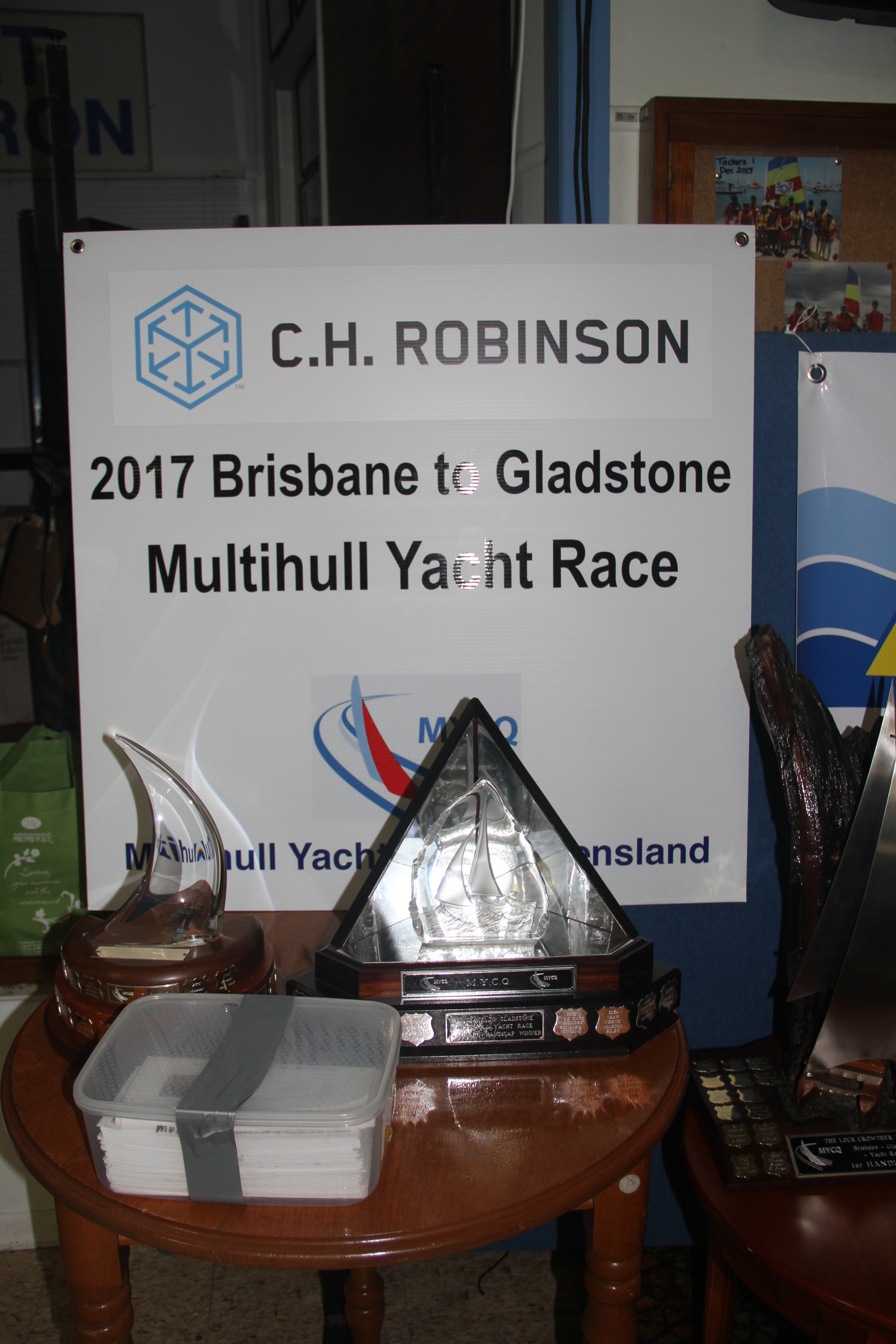 2017 C.H. Robinson Brisbane to Gladstone Race Briefing Photos